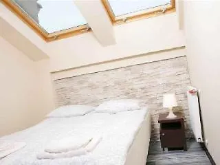 Yourplace Lemon Hotel