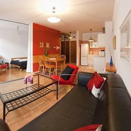 Yourplace Lemon Hotel