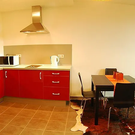 Yourplace Lemon كراكوفيا