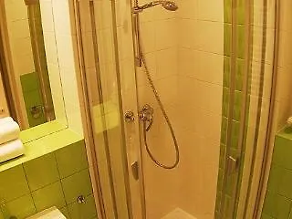 Yourplace Lemon 3* كراكوفيا